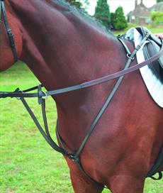 Shires Hunt Weight Breastplate